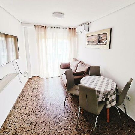 בנידורם Carmen Apartments מראה חיצוני תמונה